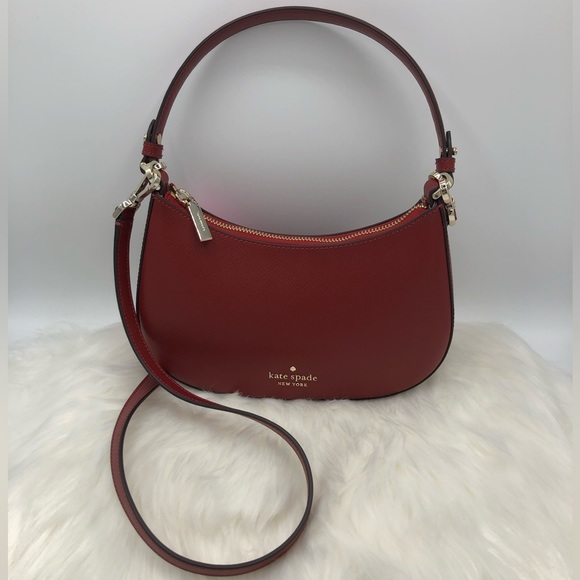 Meet your Posher, Claudia - Picture 9 of 16